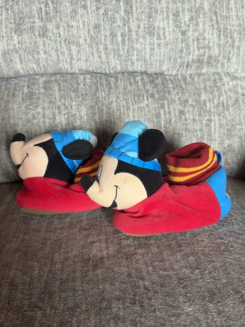Disney Mickey Mouse Plush Slippers Kids Size 7/8 Red Blue